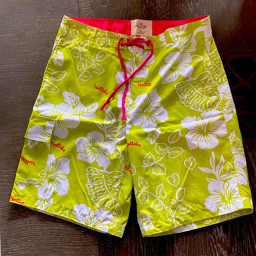 Hollister Board shorts XL